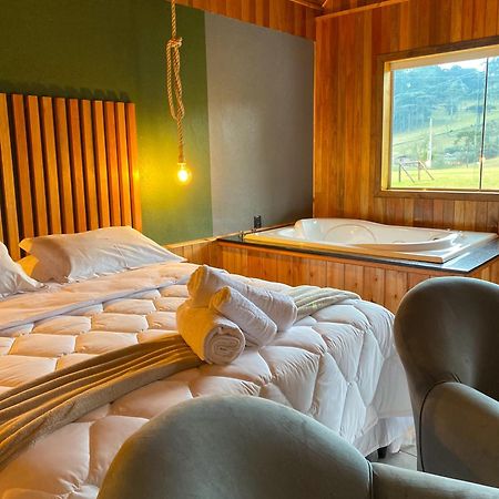 Pousada Rural Pavao - Suites E Chales 乌鲁比西 外观 照片