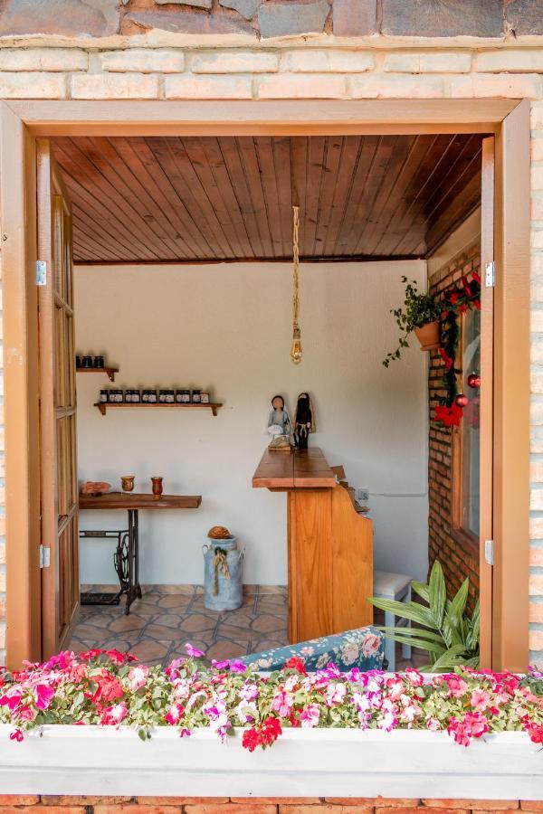 Pousada Rural Pavao - Suites E Chales 乌鲁比西 外观 照片